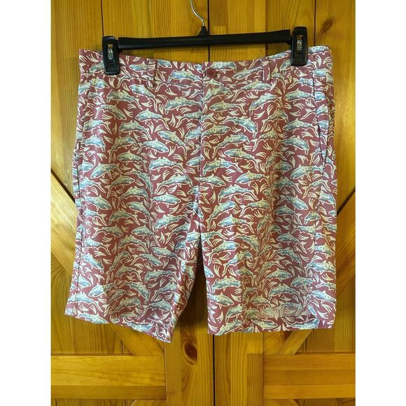 Vineyard Vines Performance Breaker Shorts Red Blue Pattern READ Size 34 (5307) - Picture 1 of 7